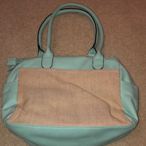 Handbag - Picture 2 of 5
